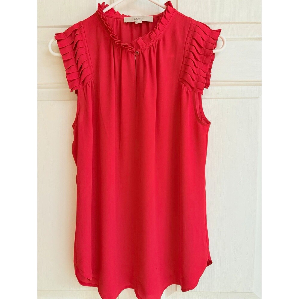LOFT Red Solid Ruffle Sleeveless Round Neck Pullover Blouse 100% Polyester M